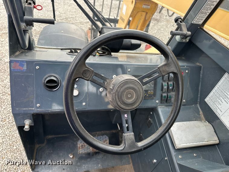 image for item DV0752 Gehl RS8-42 telehandler