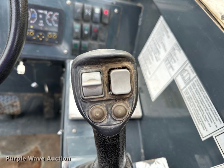 image for item DV0752 Gehl RS8-42 telehandler