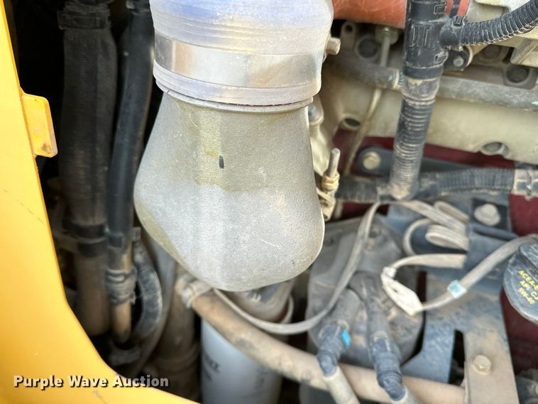 image for item DV0752 Gehl RS8-42 telehandler