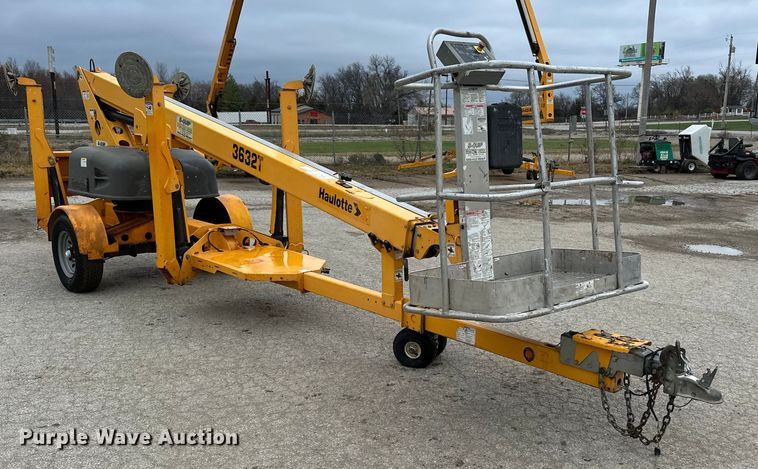image for item DV0757 2018 Haulotte 3632T boom lift