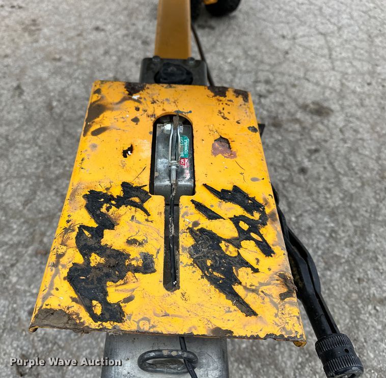 image for item DV0757 2018 Haulotte 3632T boom lift