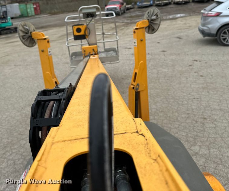 image for item DV0757 2018 Haulotte 3632T boom lift