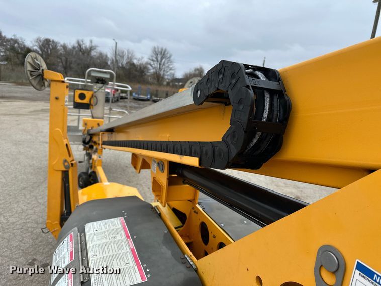 image for item DV0757 2018 Haulotte 3632T boom lift