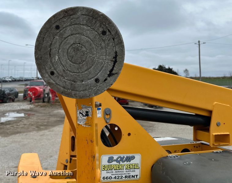 image for item DV0757 2018 Haulotte 3632T boom lift