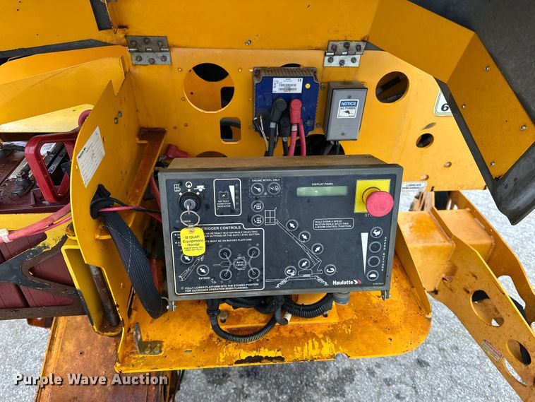 image for item DV0757 2018 Haulotte 3632T boom lift
