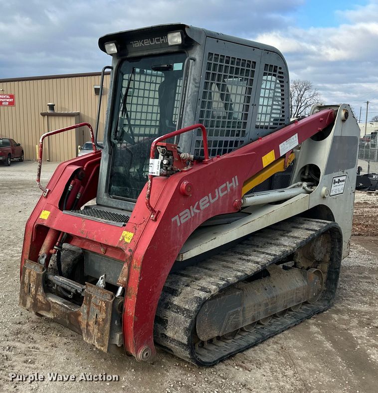 image for item DV0761 2015 Takeuchi TL12 tracked skid steer loader