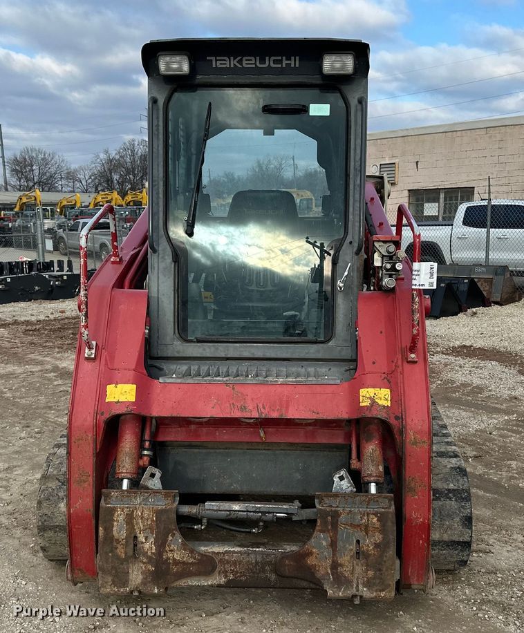 image for item DV0761 2015 Takeuchi TL12 tracked skid steer loader