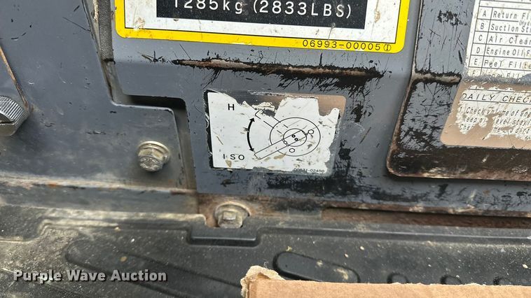 image for item DV0761 2015 Takeuchi TL12 tracked skid steer loader