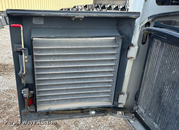 image for item DV0761 2015 Takeuchi TL12 tracked skid steer loader