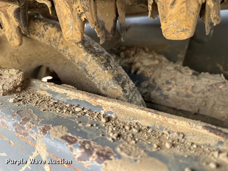 image for item DV0761 2015 Takeuchi TL12 tracked skid steer loader