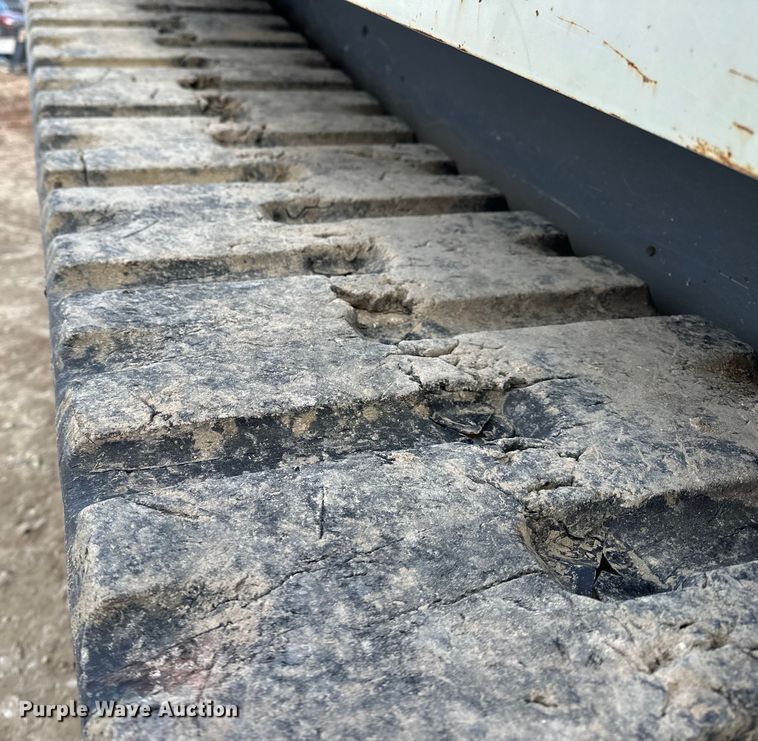 image for item DV0761 2015 Takeuchi TL12 tracked skid steer loader