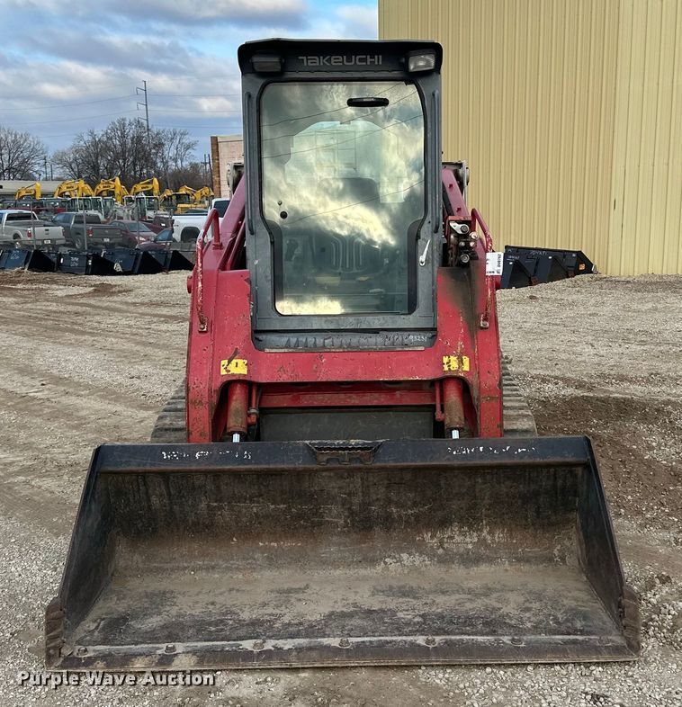 image for item DV0762 2013 Takeuchi TL12 tracked skid steer loader