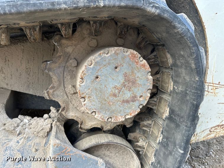 image for item DV0762 2013 Takeuchi TL12 tracked skid steer loader