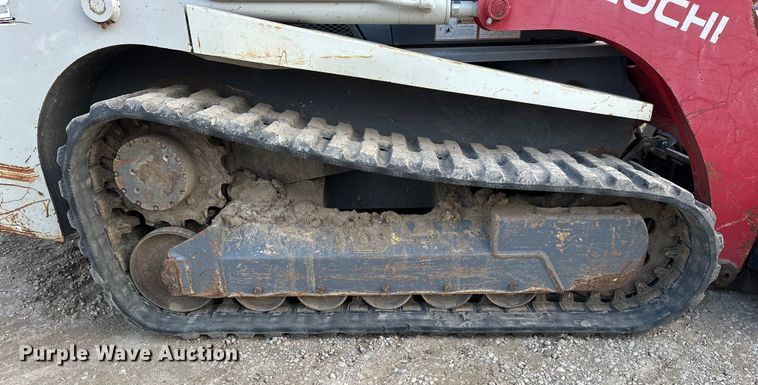 image for item DV0762 2013 Takeuchi TL12 tracked skid steer loader