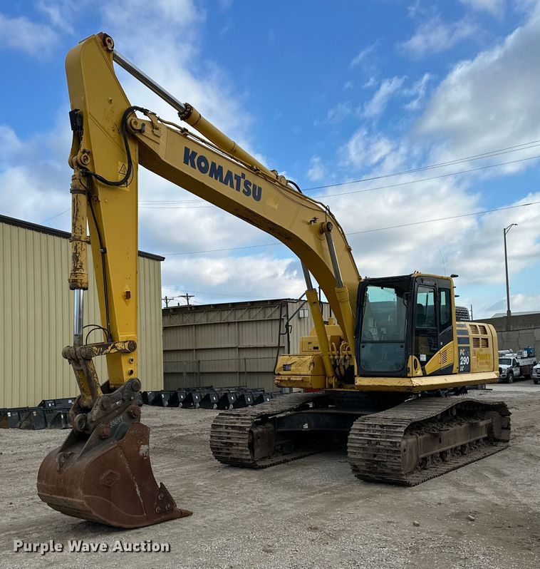 image for item DV0764 2019 Komatsu PC290LC-11 excavator