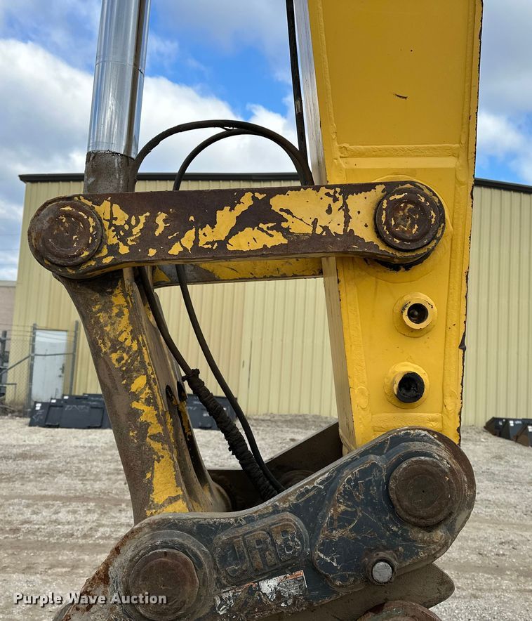 image for item DV0764 2019 Komatsu PC290LC-11 excavator