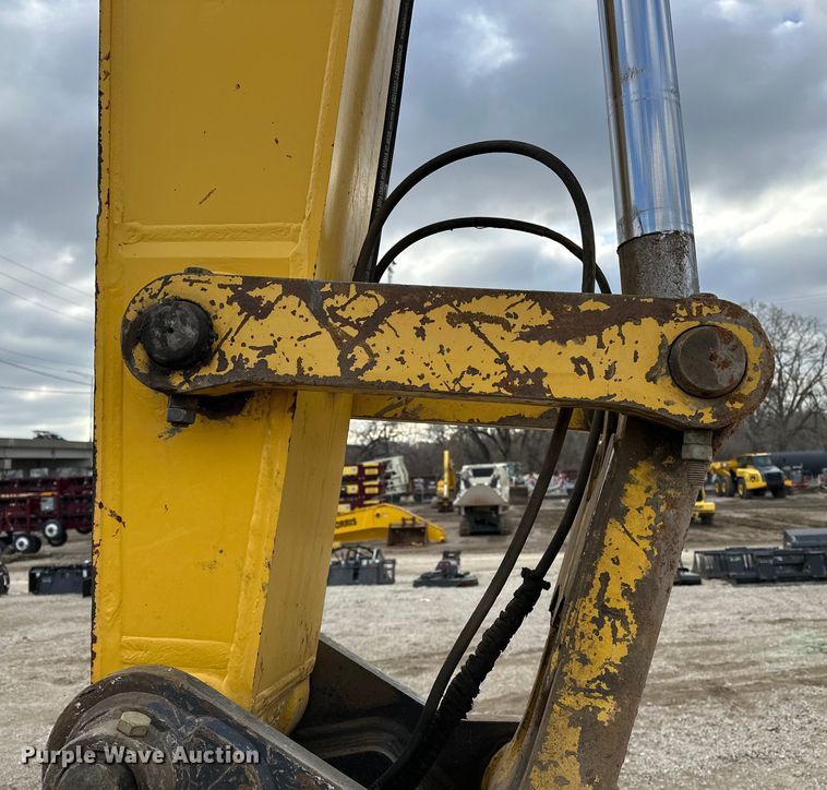 image for item DV0764 2019 Komatsu PC290LC-11 excavator