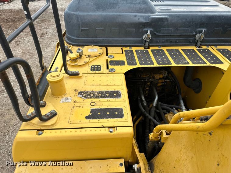 image for item DV0764 2019 Komatsu PC290LC-11 excavator
