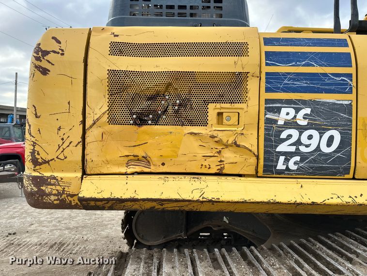 image for item DV0764 2019 Komatsu PC290LC-11 excavator