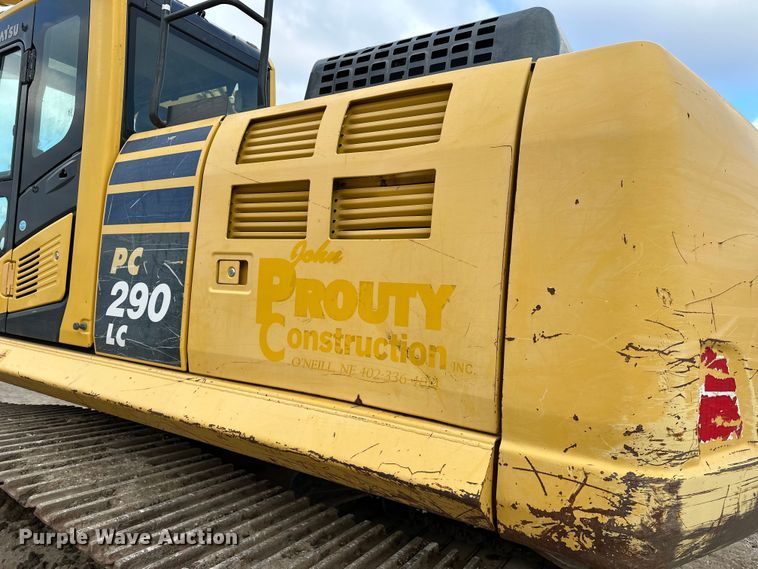 image for item DV0764 2019 Komatsu PC290LC-11 excavator