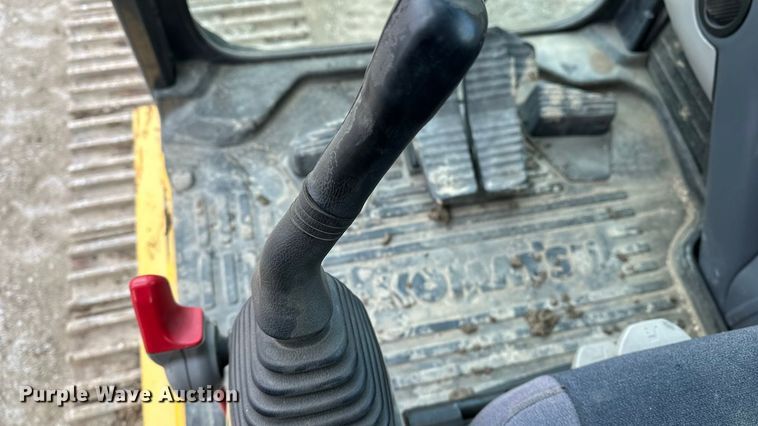 image for item DV0764 2019 Komatsu PC290LC-11 excavator