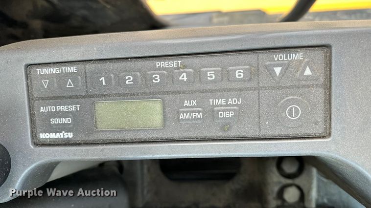image for item DV0764 2019 Komatsu PC290LC-11 excavator