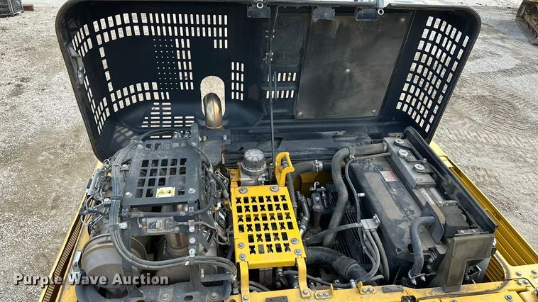 image for item DV0764 2019 Komatsu PC290LC-11 excavator