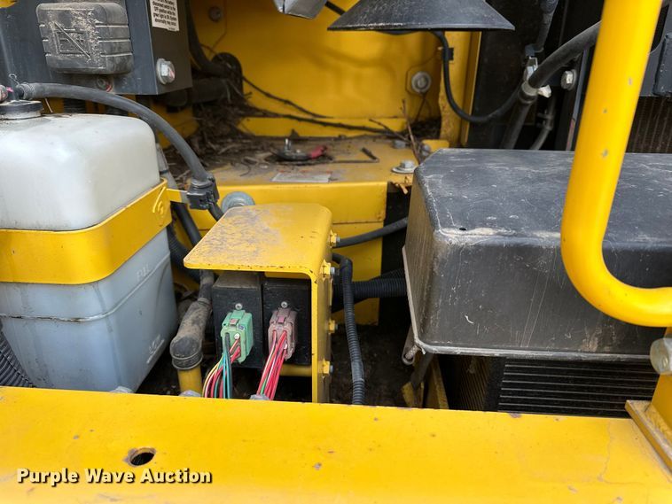 image for item DV0764 2019 Komatsu PC290LC-11 excavator