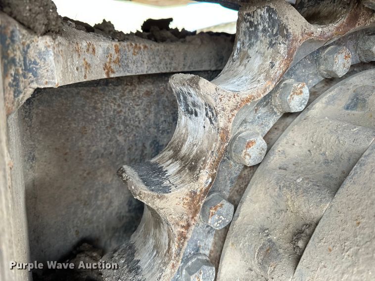 image for item DV0764 2019 Komatsu PC290LC-11 excavator