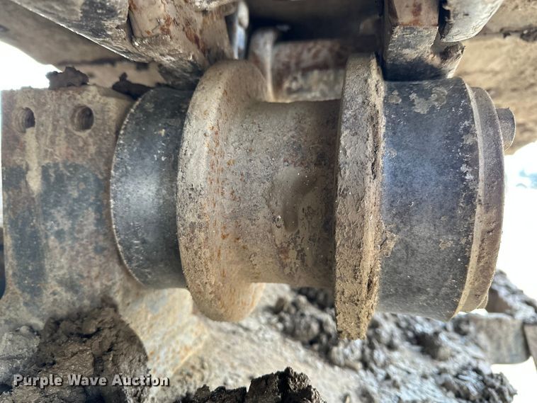 image for item DV0764 2019 Komatsu PC290LC-11 excavator