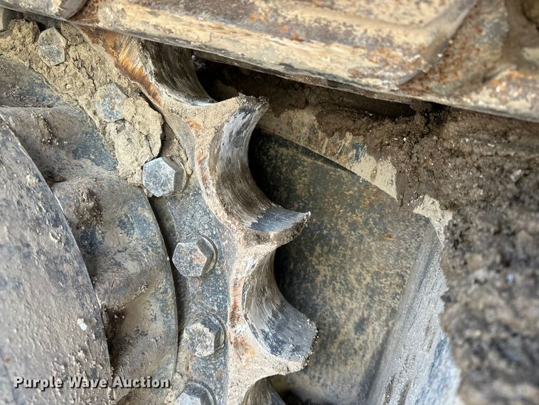 image for item DV0764 2019 Komatsu PC290LC-11 excavator