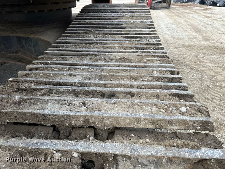 image for item DV0764 2019 Komatsu PC290LC-11 excavator