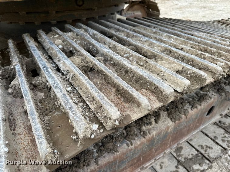 image for item DV0764 2019 Komatsu PC290LC-11 excavator