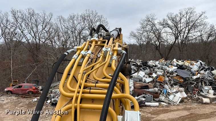 image for item DW3376 2022 Caterpillar 325 excavator