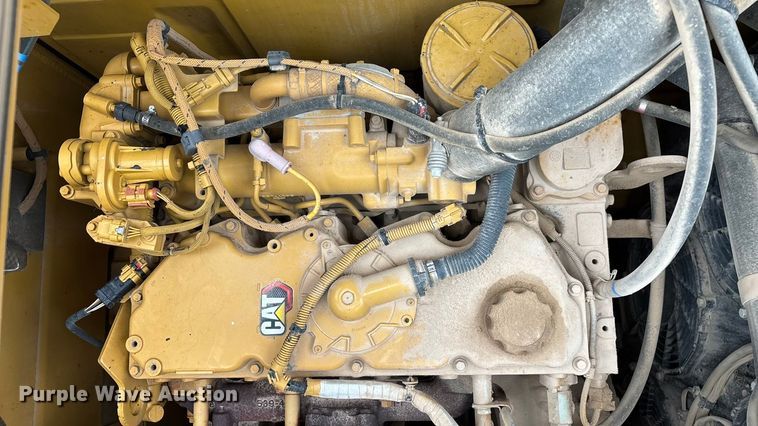 image for item DW3376 2022 Caterpillar 325 excavator