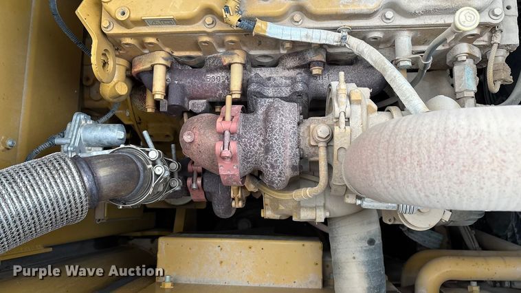 image for item DW3376 2022 Caterpillar 325 excavator