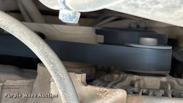 image for item DW3376 2022 Caterpillar 325 excavator