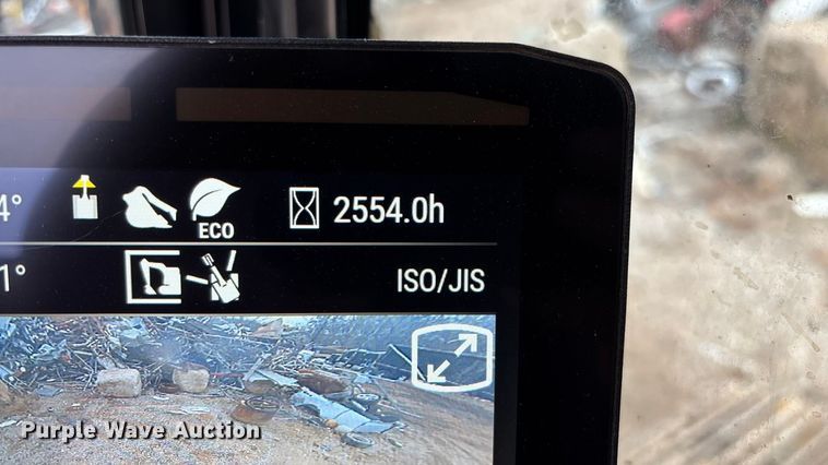 image for item DW3376 2022 Caterpillar 325 excavator