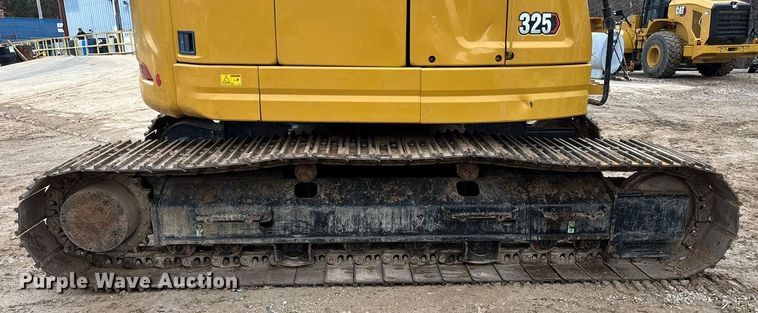 image for item DW3376 2022 Caterpillar 325 excavator
