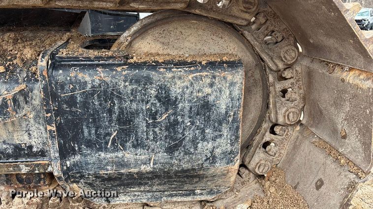 image for item DW3376 2022 Caterpillar 325 excavator