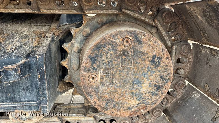 image for item DW3376 2022 Caterpillar 325 excavator