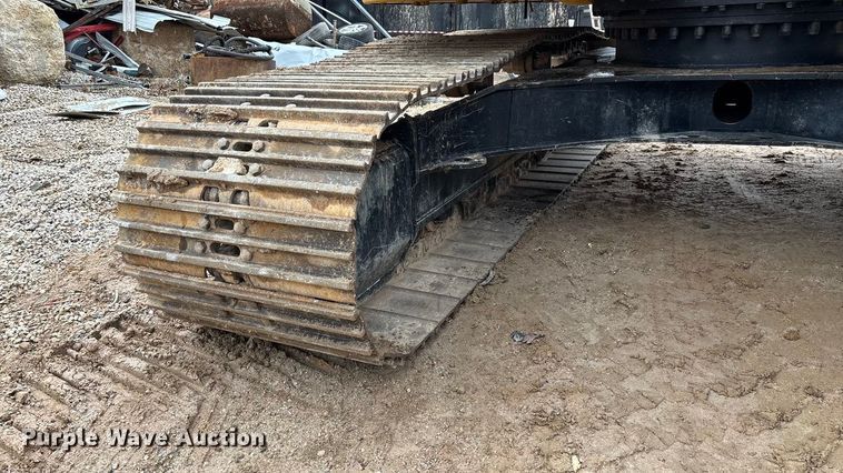 image for item DW3376 2022 Caterpillar 325 excavator