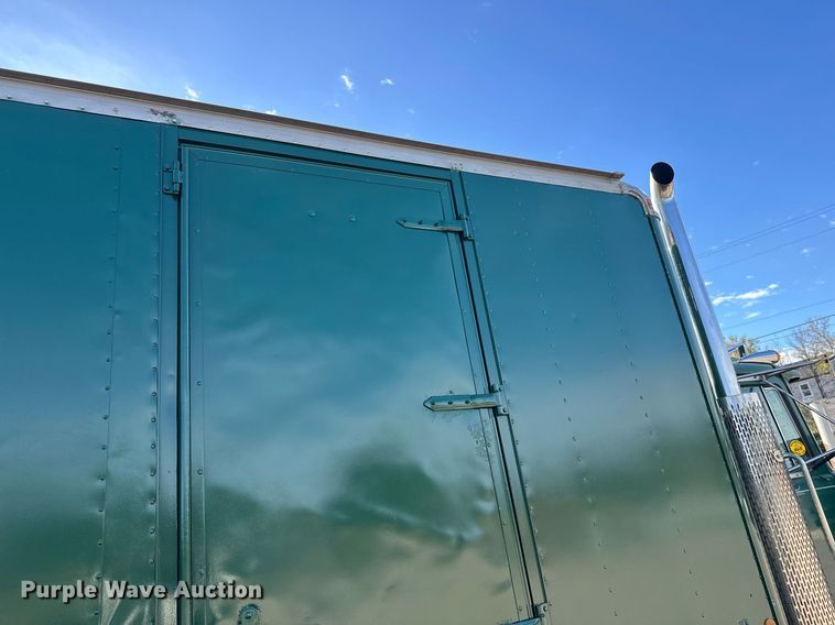 image for item DW4270 1994 Mack RD690S box truck