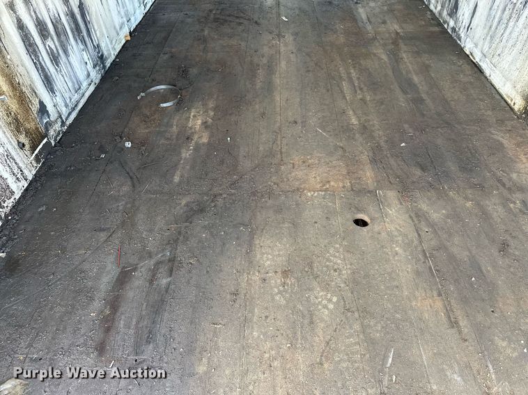 image for item DW4270 1994 Mack RD690S box truck