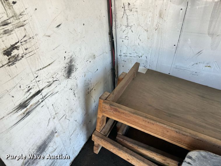 image for item DW4270 1994 Mack RD690S box truck