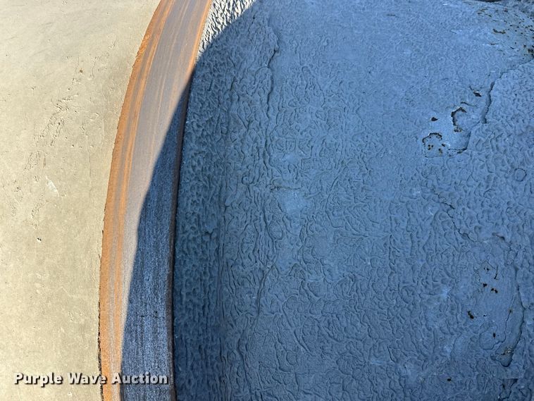 image for item DW4339 2001 International 5500i ready mix truck