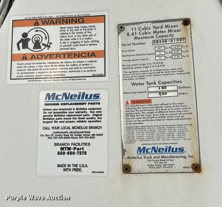 image for item DW4341 2004 International 5500i ready mix truck