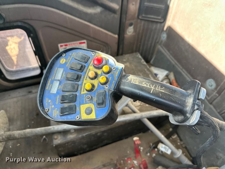 image for item DW4342 2002 International 5500i ready mix truck