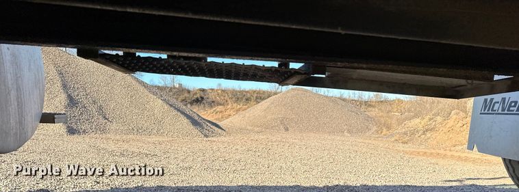 image for item DW4345 2000 International 5500i ready mix truck