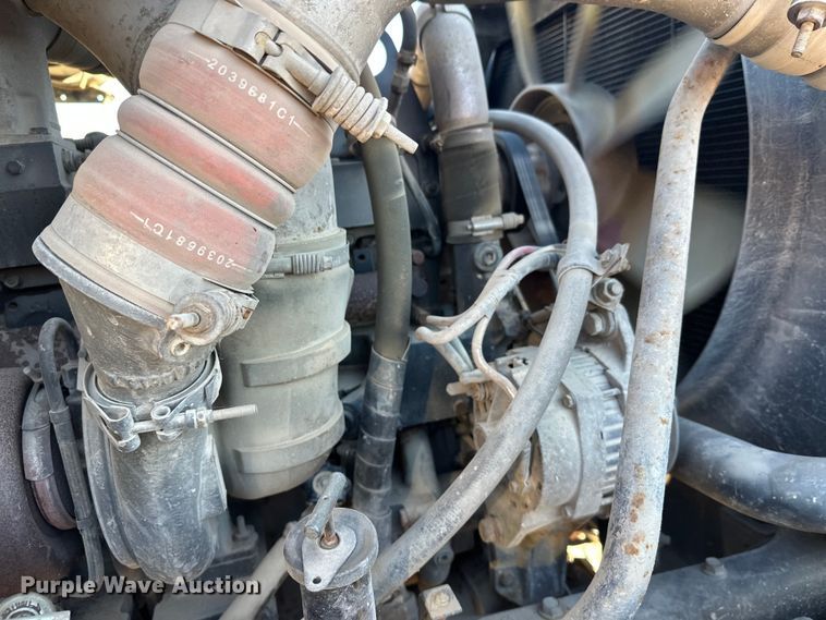 image for item DW4345 2000 International 5500i ready mix truck